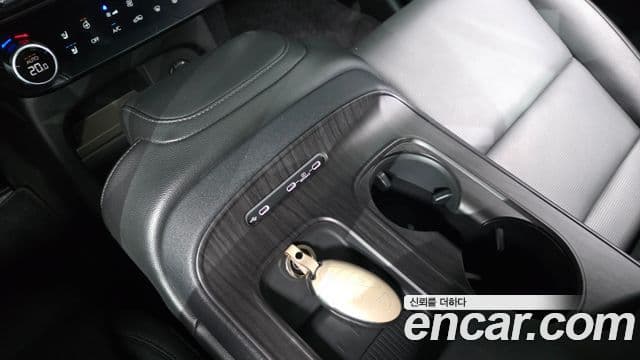 Hyundai Palisade 2025 — Photo 8/35
