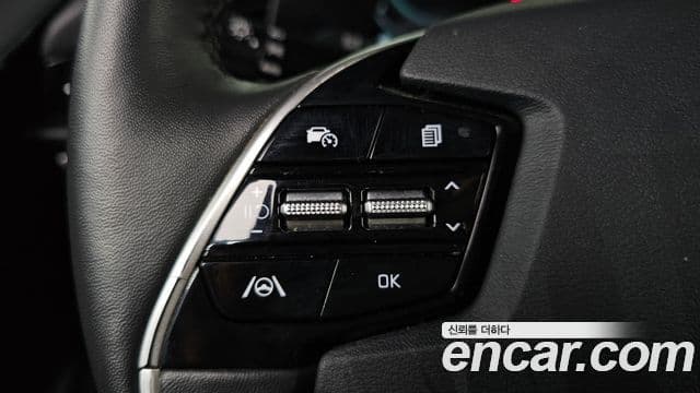Kia Niro 2022 — ფოტო 17/20