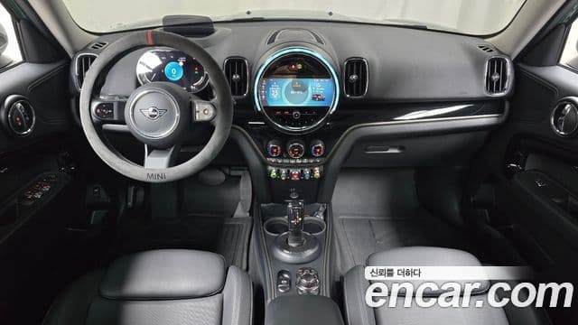 Mini Cooper Countryman 2023 — ფოტო 7/20
