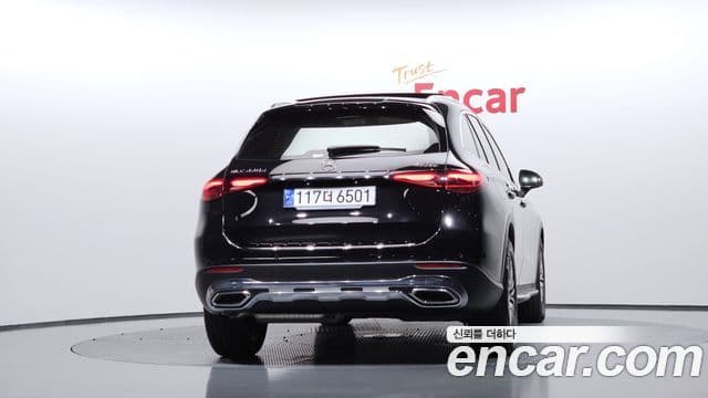 Mercedes-Benz GLC-Class 2023 — ფოტო 4/20
