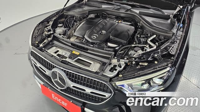 Mercedes-Benz GLC-Class 2023 — ფოტო 6/20