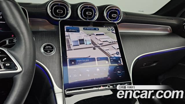Mercedes-Benz GLC-Class 2023 — ფოტო 14/20