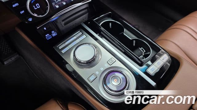 Genesis Electrified G80 2023 — Şəkil 9/20