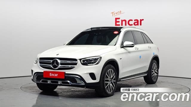 Mercedes-Benz GLC-Class 2021 — ფოტო 1/20
