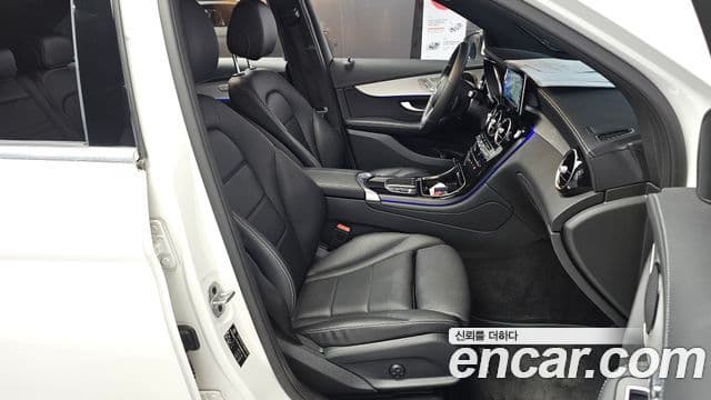 Mercedes-Benz GLC-Class 2021 — ფოტო 10/20