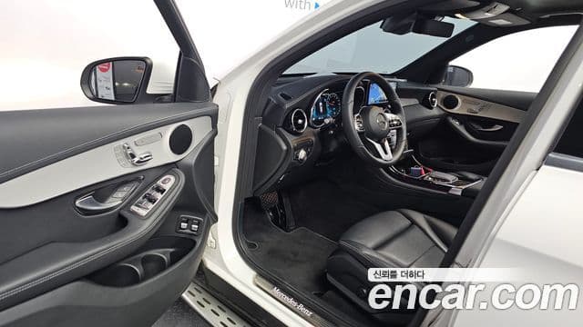 Mercedes-Benz GLC-Class 2021 — ფოტო 11/20