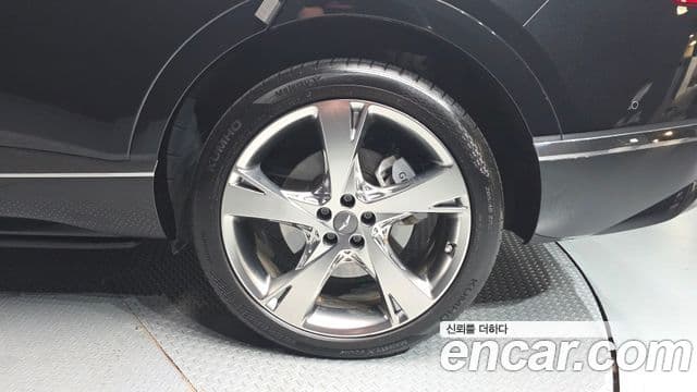Genesis GV80 2023 — Photo 36/40