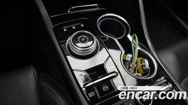 Kia K5 2022 — ფოტო 9/20