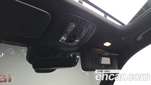Mercedes-Benz GLB-Class 2022 — Фото 19/20