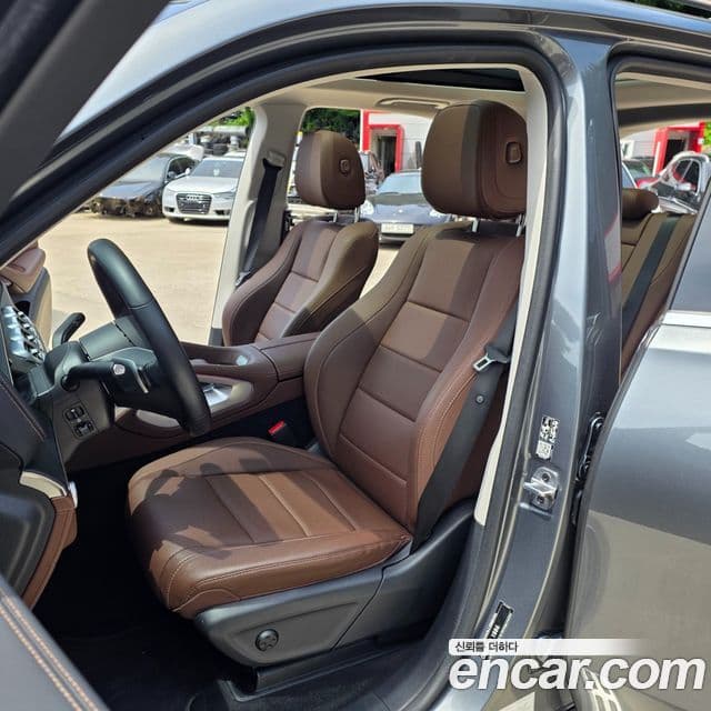 Mercedes-Benz GLE-Class 2024 — Şəkil 6/20