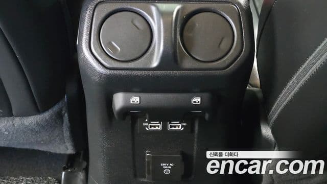 Jeep Wrangler 2021 — Photo 20/30