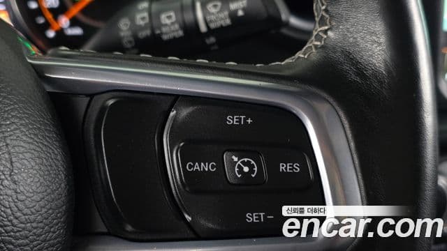 Jeep Wrangler 2021 — Photo 27/30