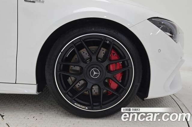 Mercedes-Benz CLA-Class 2025 — Фото 5/20