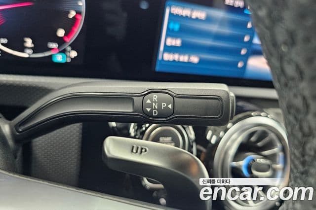 Mercedes-Benz CLA-Class 2025 — Фото 19/20