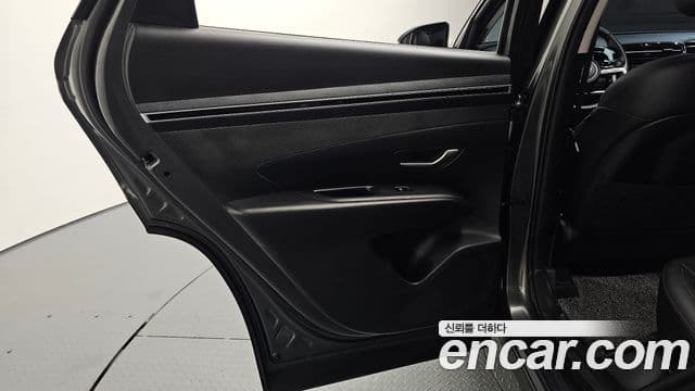 Hyundai Tucson Hybrid 2021 — Photo 12/30
