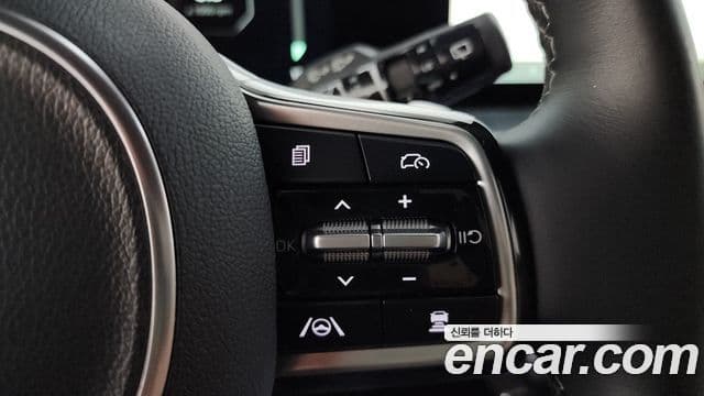 Kia Sorento 2024 — Şəkil 16/20