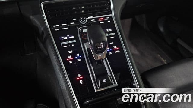 Porsche Panamera 2021 — Şəkil 9/20