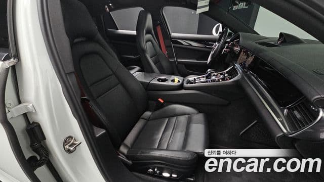 Porsche Panamera 2021 — Şəkil 34/34