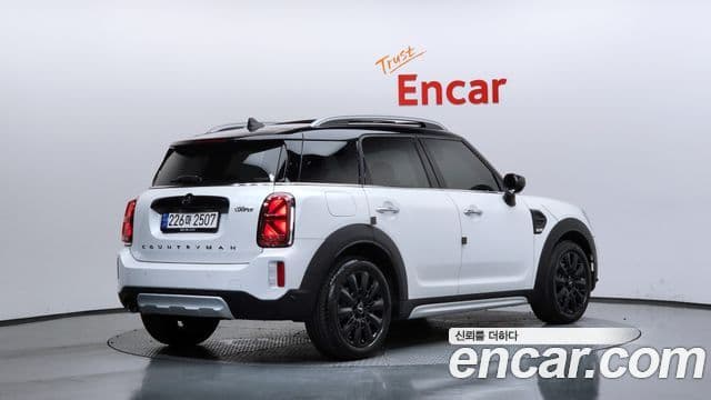 Mini Cooper Countryman 2024 — Фото 2/20