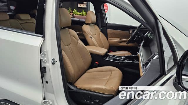Kia Sorento 2023 — Фото 10/20