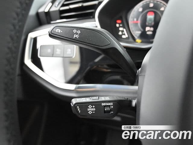 Audi Q3 2025 — ფოტო 14/20