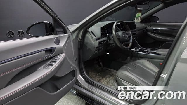 Hyundai Sonata 2022 — Фото 10/20
