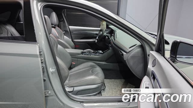 Hyundai Sonata 2022 — Фото 11/20