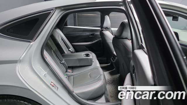 Hyundai Sonata 2022 — Фото 12/20