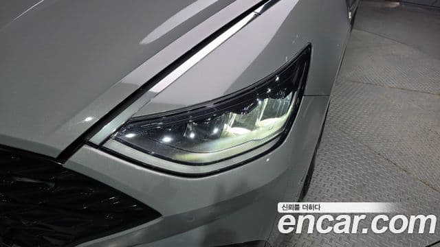 Hyundai Sonata Hybrid 2022 — ფოტო 25/31