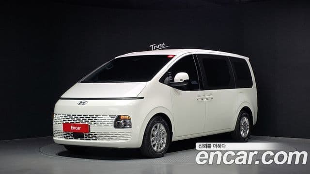 Hyundai Staria 2023 — Şəkil 1/20