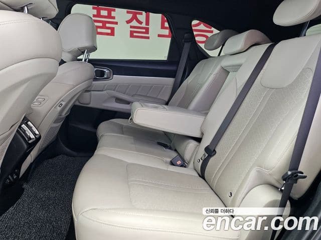 Kia Sorento 2020 — Фото 11/20