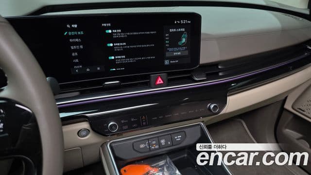 Kia Carnival 2025 — Фото 15/20