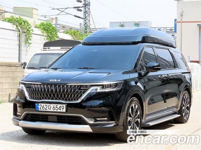 Kia Carnival 2022 — ფოტო 1/20
