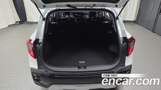 Kia Seltos 2025 — Şəkil 14/29