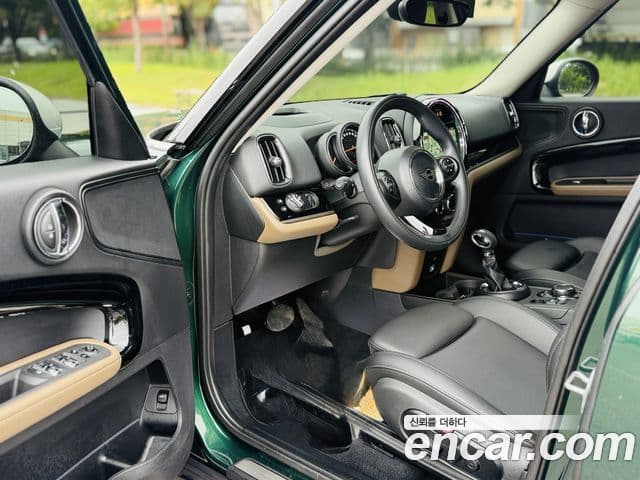 Mini Cooper Countryman 2019 — Şəkil 8/20