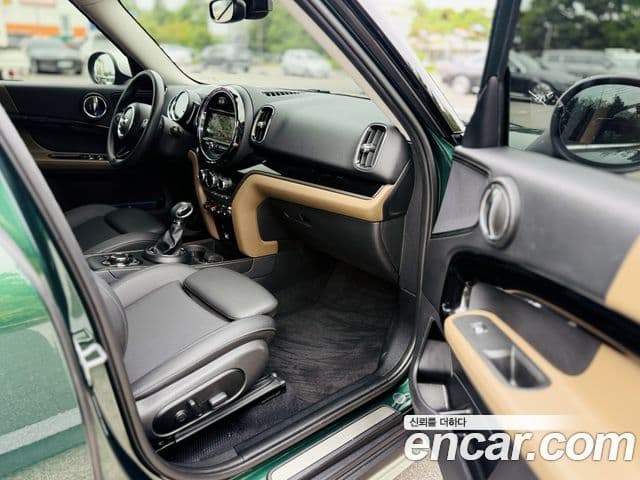 Mini Cooper Countryman 2019 — Şəkil 14/20