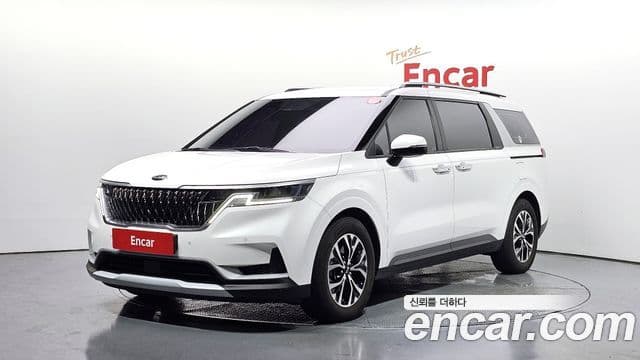 Kia Carnival 2021 — ფოტო 1/20