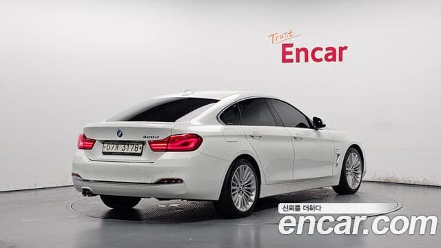 BMW 4 Series 2018 — ფოტო 2/20