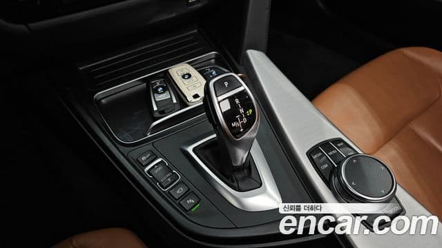 BMW 4 Series 2018 — Фото 9/20