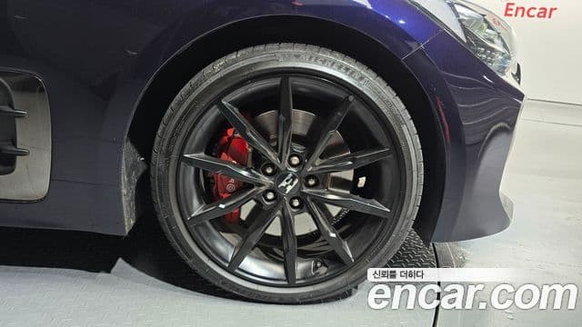 Kia Stinger 2022 — Şəkil 5/20