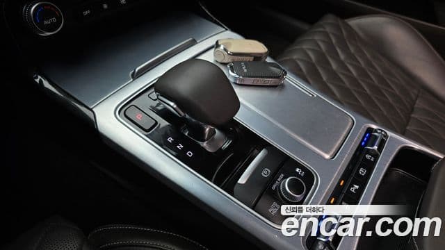 Kia Stinger 2022 — Şəkil 9/20