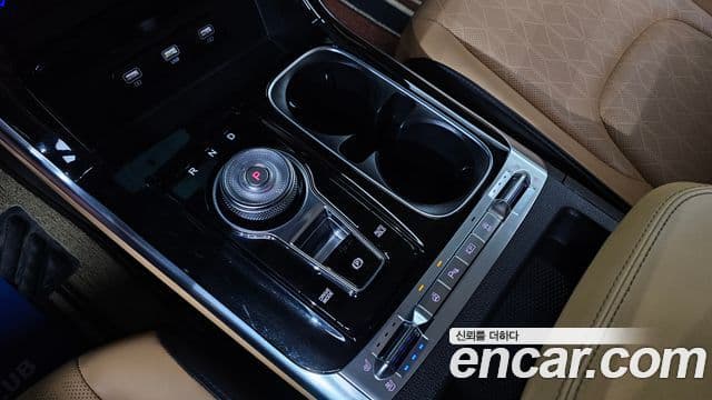 Kia Carnival 2022 — Фото 9/20