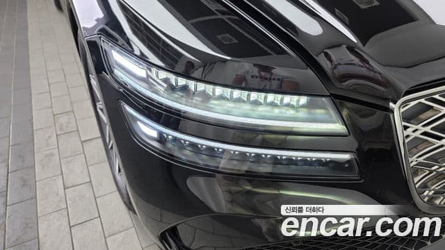 Genesis G80 2025 — Şəkil 16/33