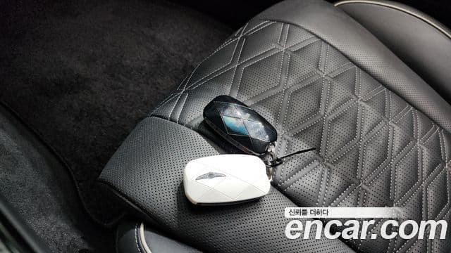 Genesis Electrified G80 2024 — Şəkil 15/20