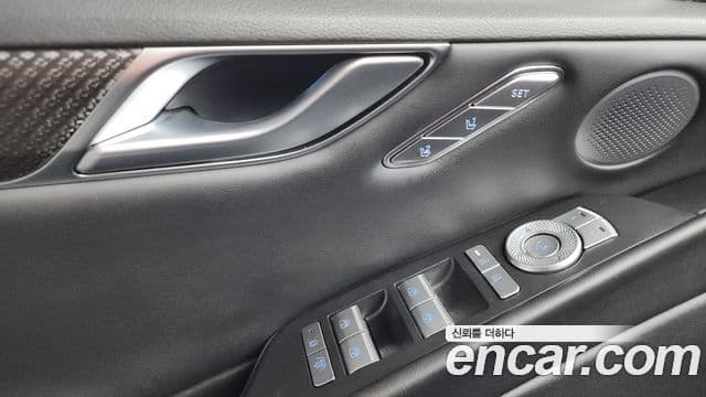 Genesis G80 2024 — ფოტო 13/39