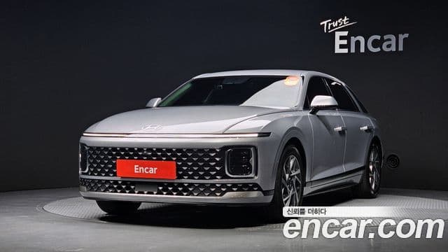 Hyundai Grandeur 2023 — ფოტო 1/20