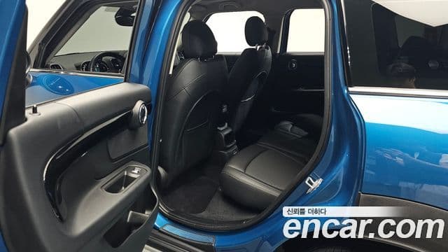 Mini Cooper Countryman 2022 — Photo 26/34
