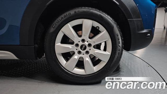 Mini Cooper Countryman 2022 — Photo 32/34