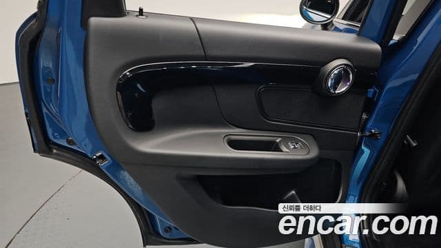 Mini Cooper Countryman 2022 — Photo 30/34