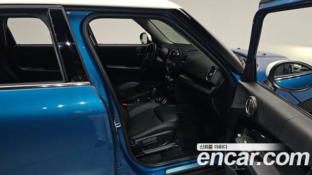 Mini Cooper Countryman 2022 — Photo 14/34